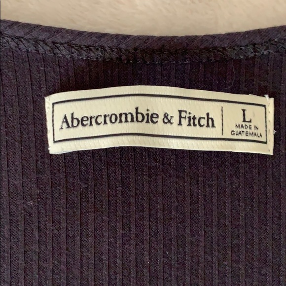 Black Abercrombie wrap top - Picture 3 of 4